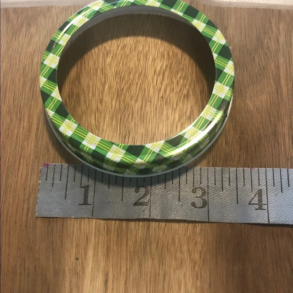 BUNDLE WITH TWO NEW SETS OF BALL JAR LIDS
